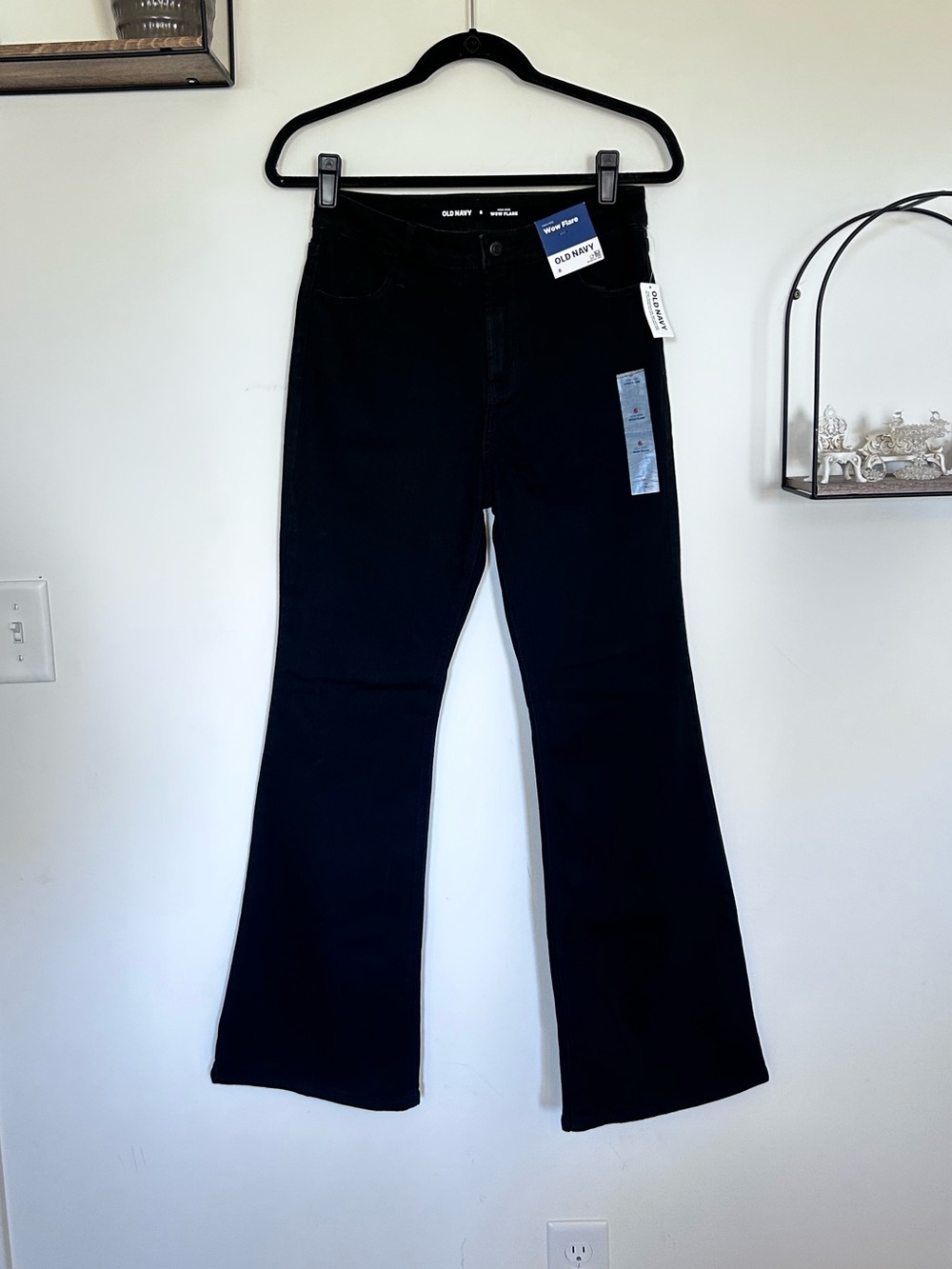 NWT Old Navy Black High Rise Wow Flare Jeans Size 6